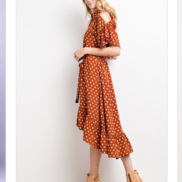 🌴Easel l POLKA DOT MIDI WRAP DRESS-101 - Picture 3 of 3